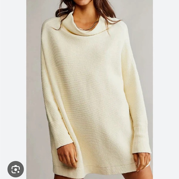 Free People Ottoman - Picture 2 of 4